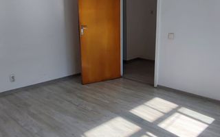 Apartament cu 3 camere ...Valea Oltului - Poză 10