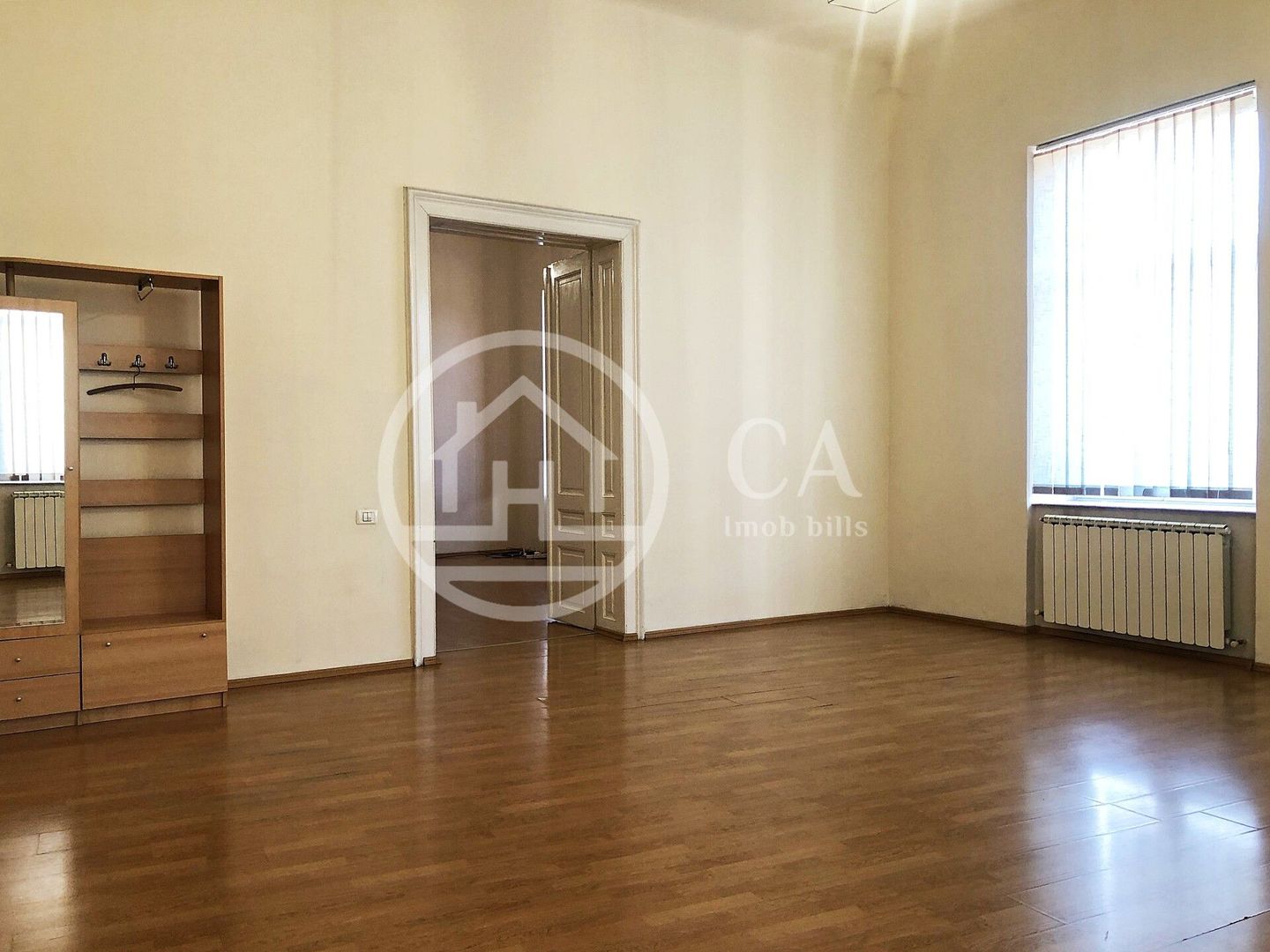 Apartament cu 3 camere de inchiriat in zona Ultracentrala, Oradea - Poză 2