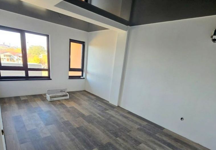 De vanzare 2 apartamente cu 2 camere Micro 17, bloc nou, etaj 3, 96.000 E - Poză 11