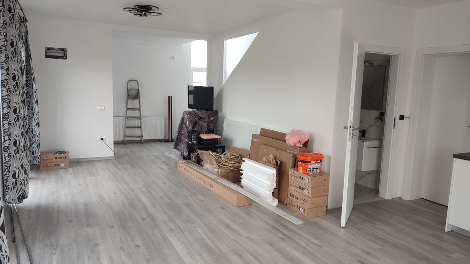 Sanandrei, Duplex pe Etaj, Proiect Modern, Desp prin camera Tehnica. - Poză 6