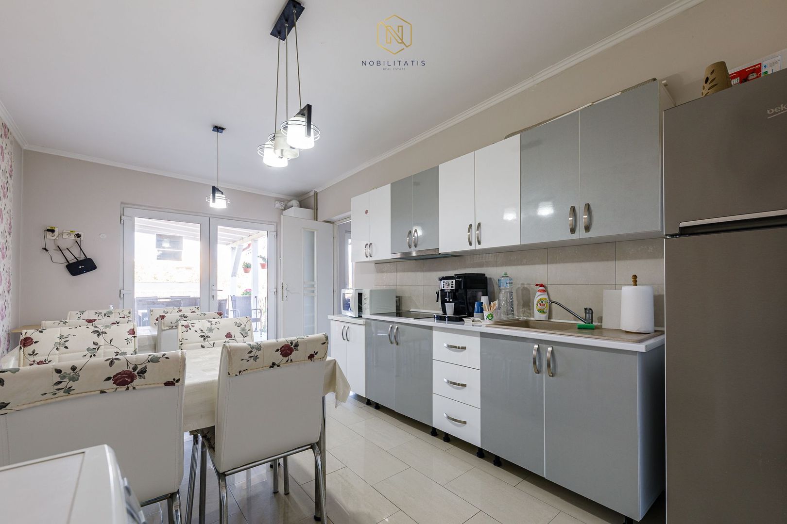 Proprietatea ideala pentru investiție, spații generoase, teren 1.200mp - Poză 20