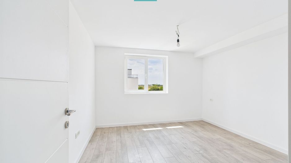 Apartament 3 camere | Etaj 2 | Zona Torontalului - Poză 5