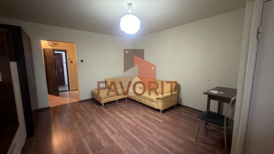 Etaj intermediar. Zona Circumvalatiunii. Disponibil imediat - Poză 2