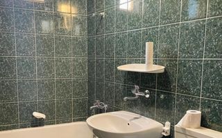 Ag EUROPA vinde ap 2 cam NEFINISAT 46mp, etaj 4 în CENTRU. - Poză 6