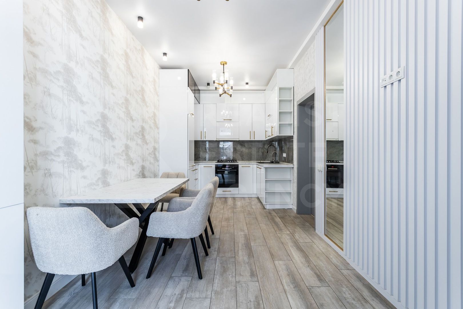 Vânzare, apartament, 3 camere, str. Bogdan Voievod, Râșcani - Poză 1