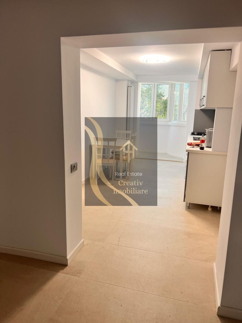 Apartament 3 camere de vanzare in Decebal Muncii - Poză 3