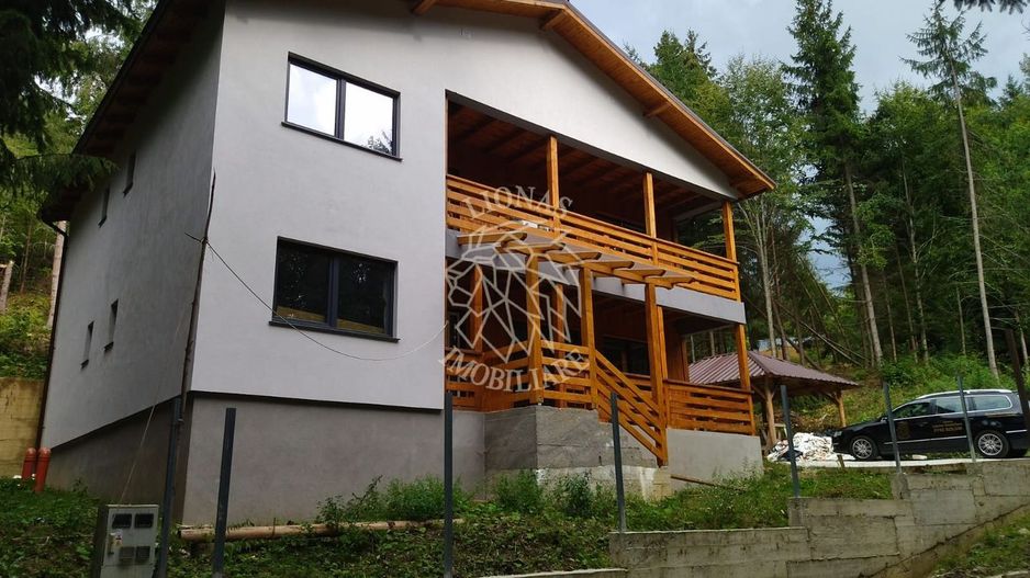 Pensiune Cabana 280 mp finisata foisor Colibita - Poză 1