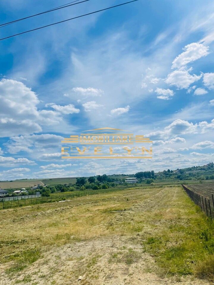 Teren intravilan de vânzare – Zona Peco Socar (Răchiti) - Poză 2