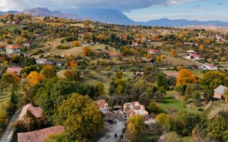 CASĂ - IDEALĂ PENTRU INVESTIȚIE ÎN REGIM HOTELIER - Poză 4