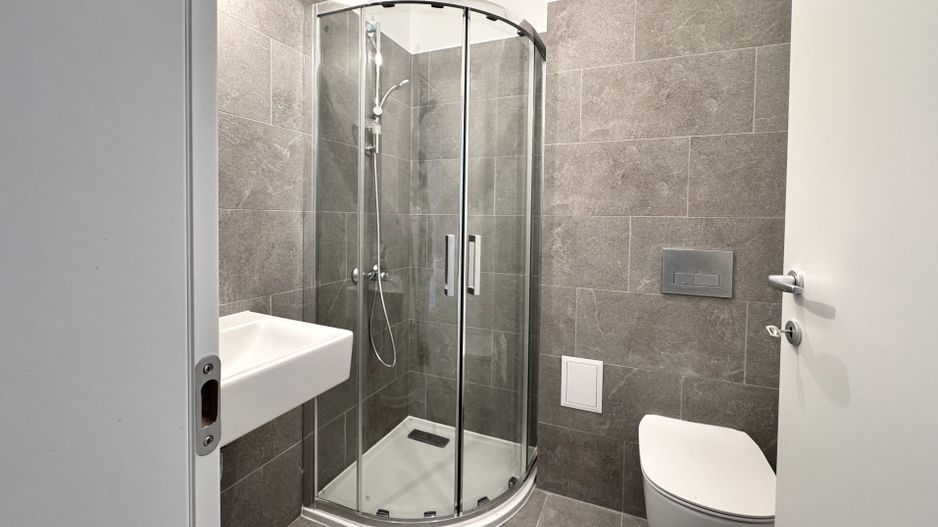 Apartament 4 camere Decomandat + Grădină Proprie - Atria Urban Resort - Poză 13