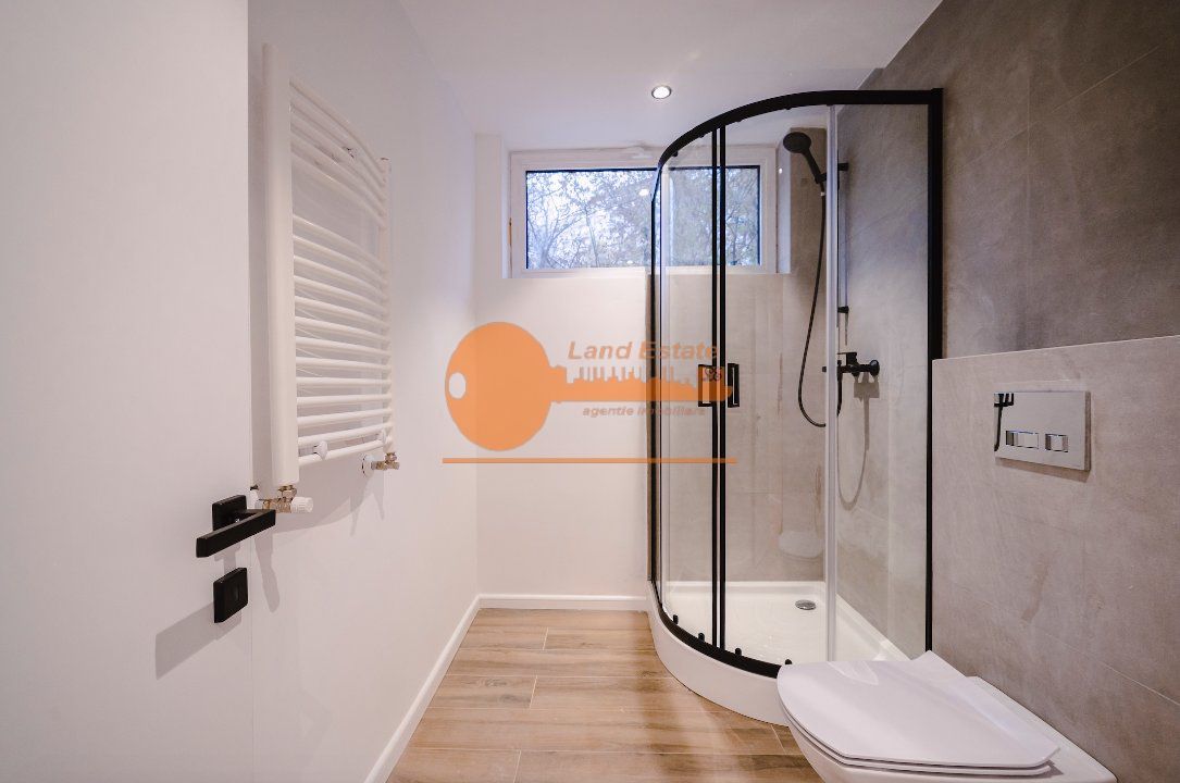 4 camere Victoriei-Terasa(2 locuri parcare-2005) - Poză 3