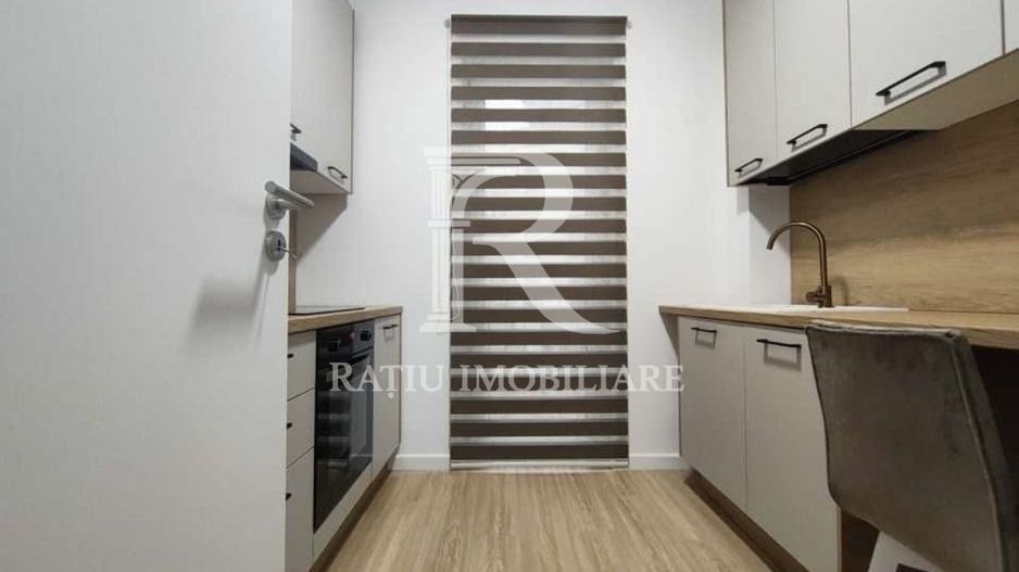 Apartament cu 2 camere | Parcare subterana inclusă | Oradea - Poză 3