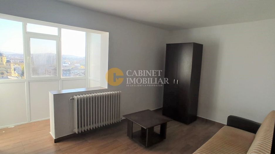 3 camere decomandat, mobilat si utilat, zona Mircea Cel Batran - Poză 1