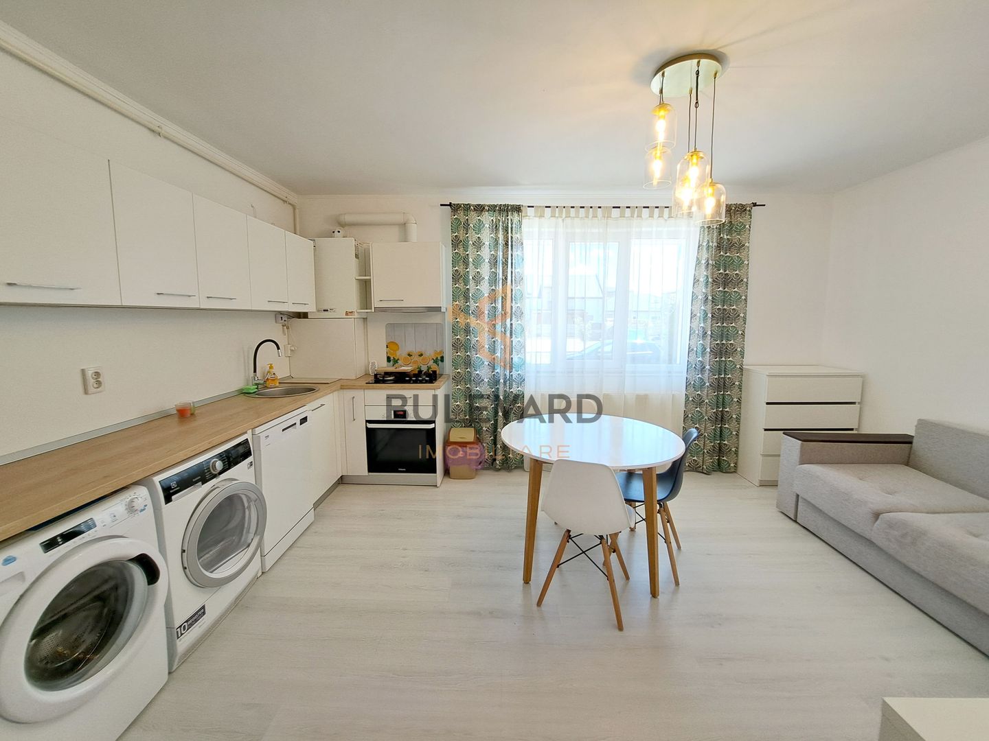 Apartament cu 2 camere + parcare, zona Terra! - Poză 2
