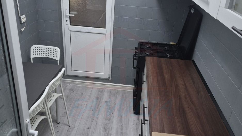 Inchiriere apartament 2 camere, Cosbuc, PARTER, 43 mp, 430 EURO/Luna - Poză 8
