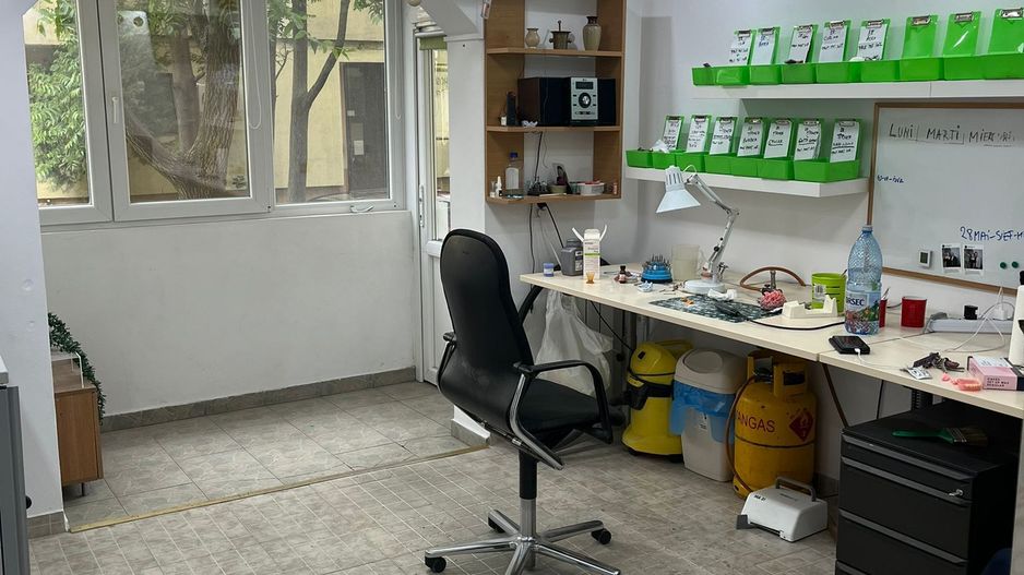 De vânzare – Spațiu comercial 56 mp – Intrare din stradă + casa scarii - Poză 1