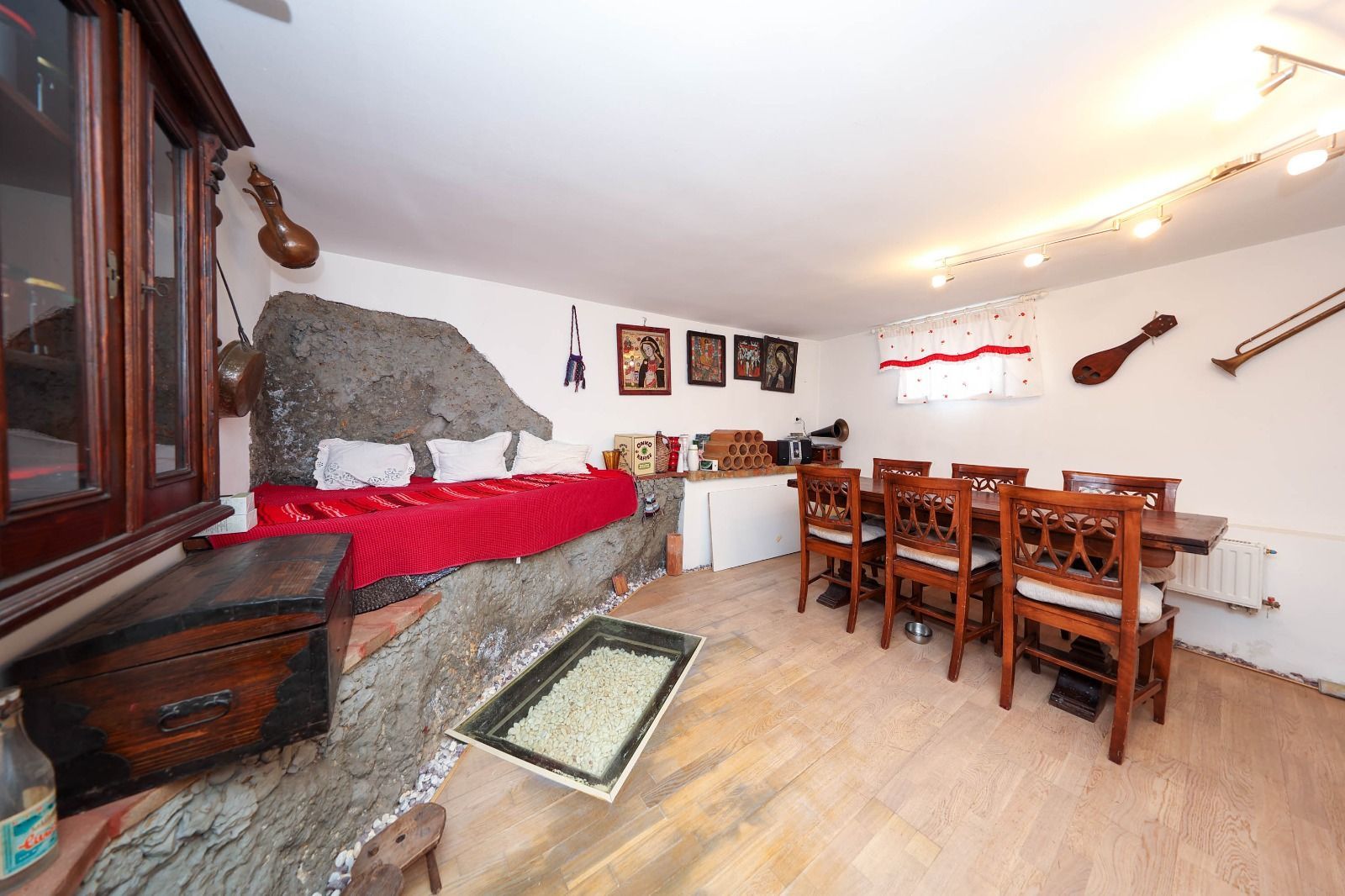 Casă deosebită de vânzare în centrul Brașovului - Poză 30