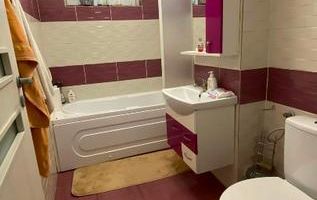 Casa mobilata cu curte de inchiriat - Poză 12