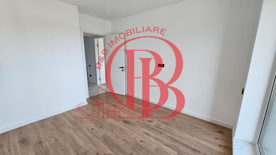 4 camere finalizat Complex Premium-piscina - pista alergare in incinta - Poză 21