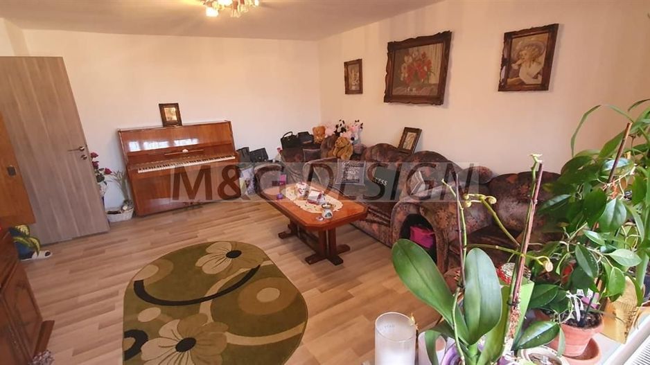 Apartament 3 camere2 bai 2 balcoane Centrala proprie. - Poză 1