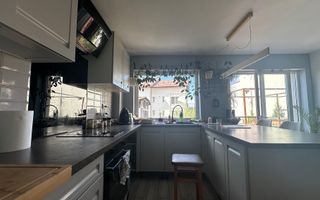 Imobil cu 5 apartamente separate, ideal pentru investitie - zona UMF! - Poză 5