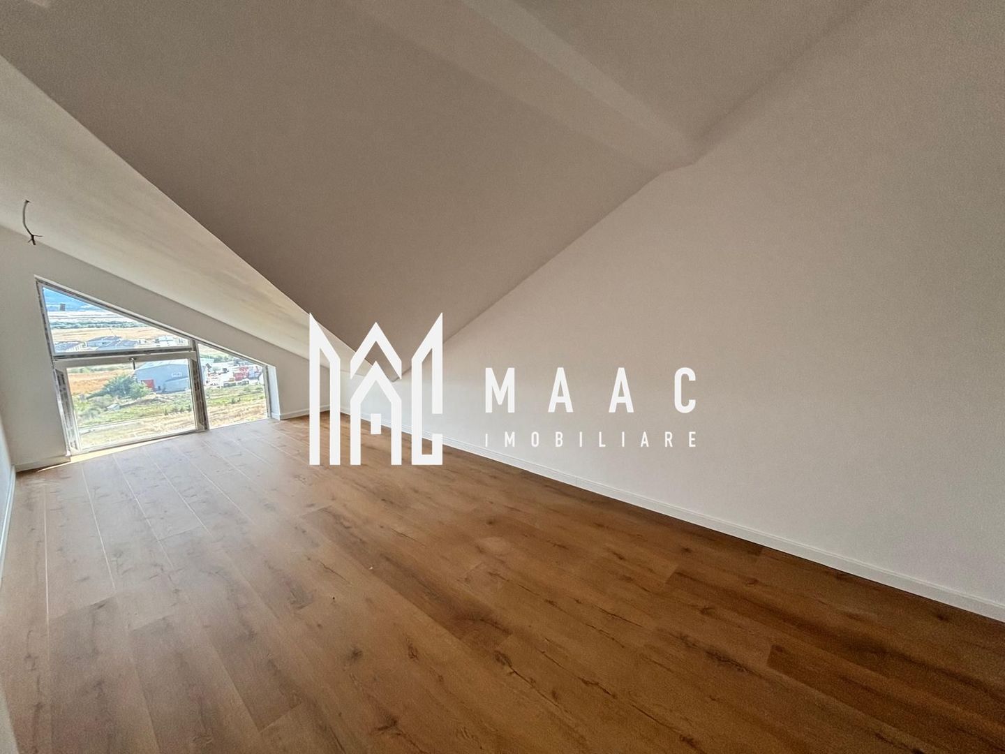 Apartament 4 camere de vânzare | Sibiu, Turnișor | 102 mp - Poză 3