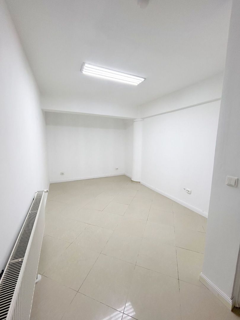 PARTER - Spatiu Birouri in Centrul Orasului | 230 mp | Com 0% - Poză 11