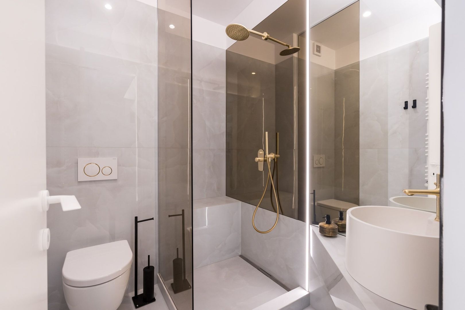 COMISION 0% - Apartament 3 camere premium Cortina North parcare subterana - Poză 19