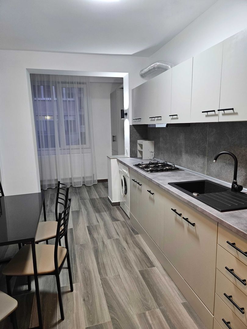 BRASADAS vinde Ap. 2 cam RECENT RENOVAT zona Semicentrala. - Poză 7