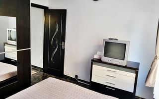 Codlea, apartament 2 camere decomandat, etaj 1, mobilat, 75000 euro - Poză 9
