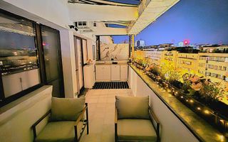 Apartament 4 camere ultracentral, renovat si mobilat, terasă spațioasă. - Poză 8