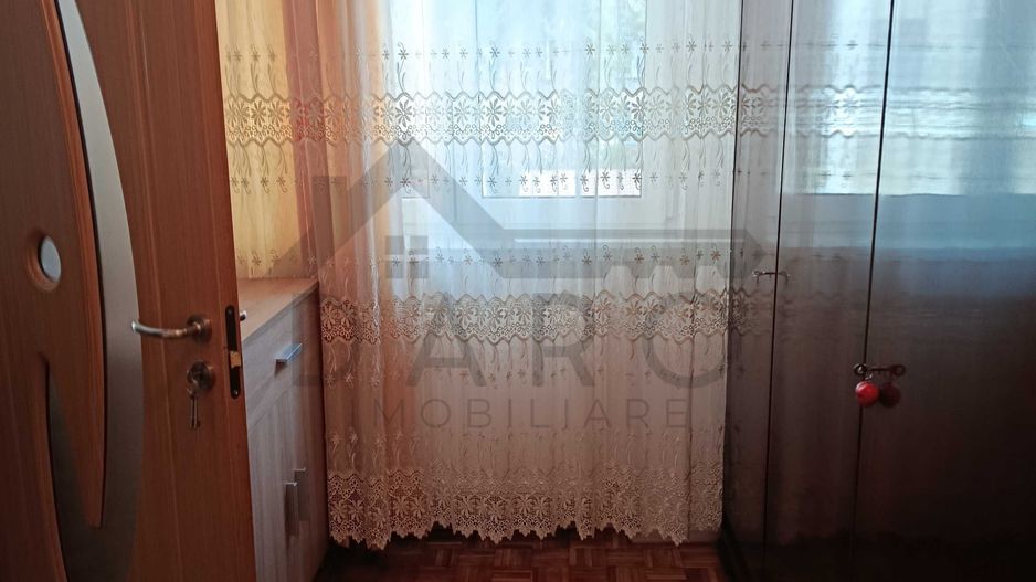 De inchiriat Apartament cu 2 camere - Poză 8