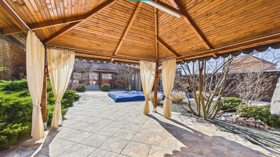 Proprietate cu potențial multiplu, Curtici - Poză 15