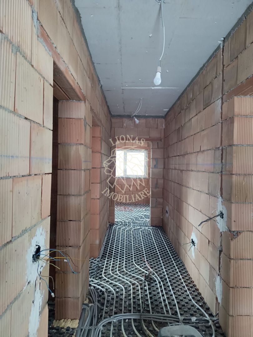 Casa finisata la cheie-5 camere-teren 500 mp- Dealul Jelnei - Poză 7