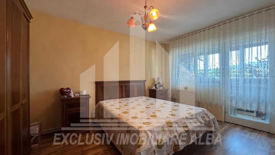 Apartament 4 camere decomandate | 82 mp | Lift | Cetate - M-uri - Poză 6
