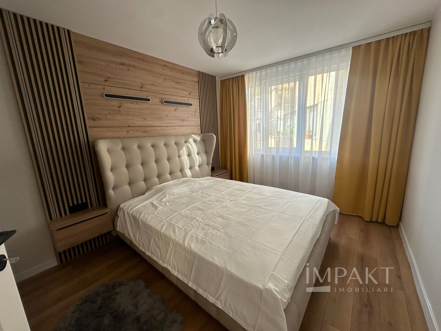 Apartament de inchiriat cu 2 camere decomandate,zona semicentrala! - Poză 1