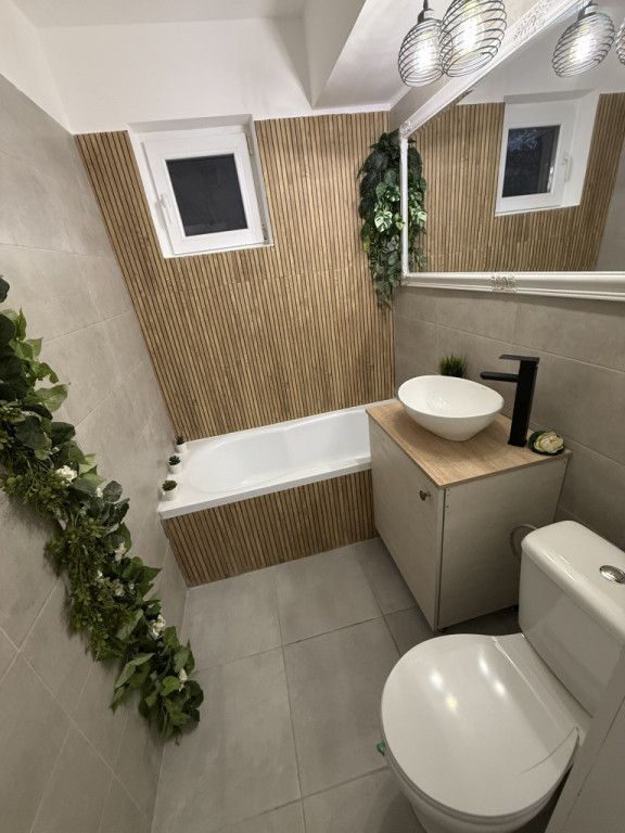 Vânzare Apartament cu 2 camere - Poză 2