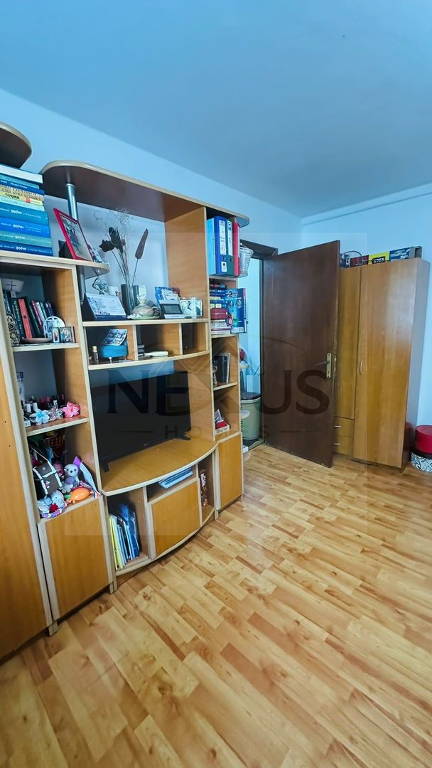 Apartament 2 camere| Etaj 4/4| Necesită renovare| Anvelopat| Parcare - Poză 18