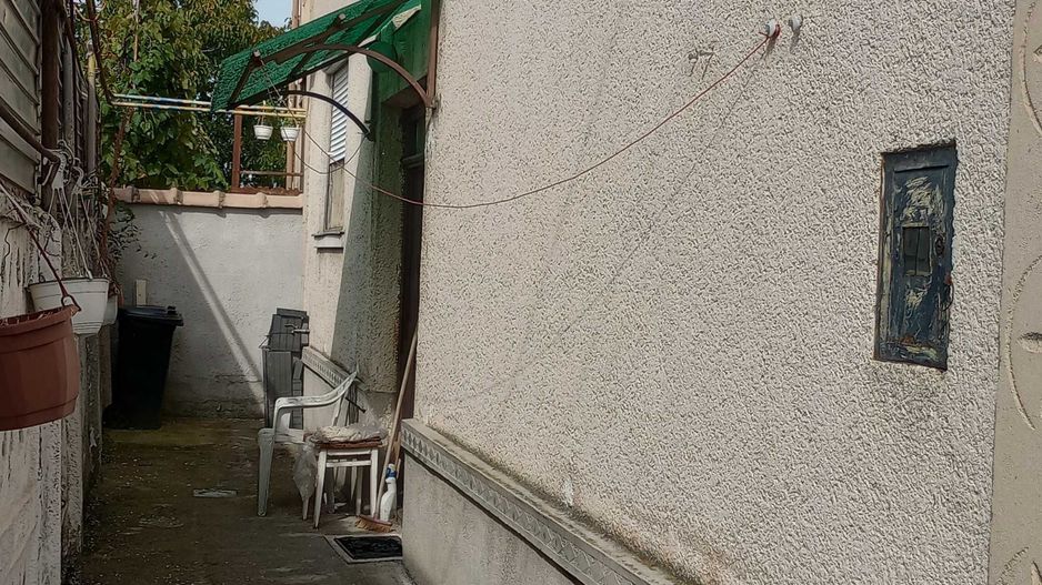 BRASADAS vinde casa DUPLEX 1979 tip P+1 zona 14 Mai. - Poză 4