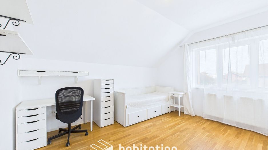 Casă individuală  în Dumbrăvița – liniște, spațiu și lumină naturală - Poză 21