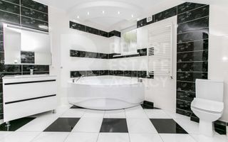 Chirie, casă, 3 nivele, 5 camere, str. Timiș, Centru - Poză 12