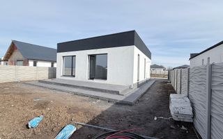Casa Individuala - 4 camere - 2 bai - 371 mp teren - Poză 3