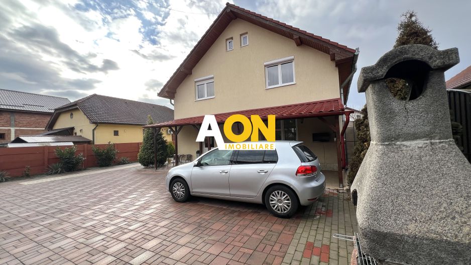 Casa de vanzare - 5 Camere, 2 Bai,  Garaj, 1000mp Teren - Poză 33