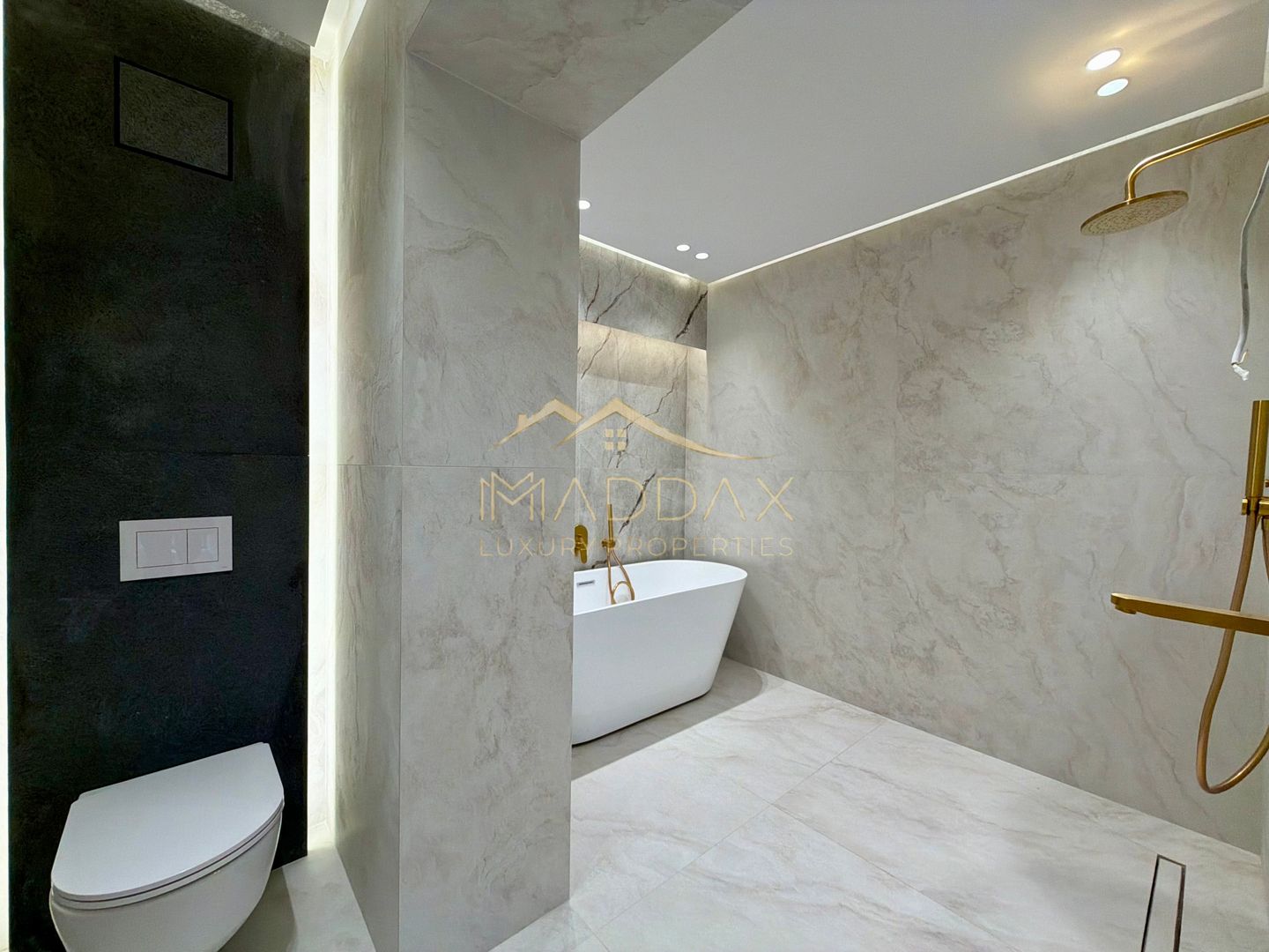 Duplex 4 camere cu gradina //  200 mp + curte 150mp // Straulesti - Poză 30