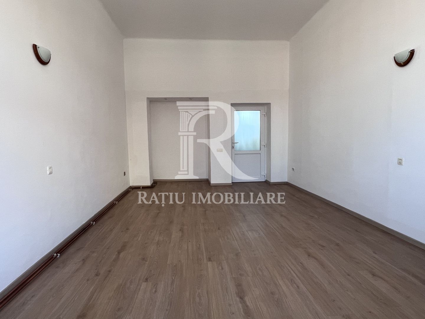 Spatiu de birouri | Iosif Vulcan | Ultracentral | Oradea - Poză 8
