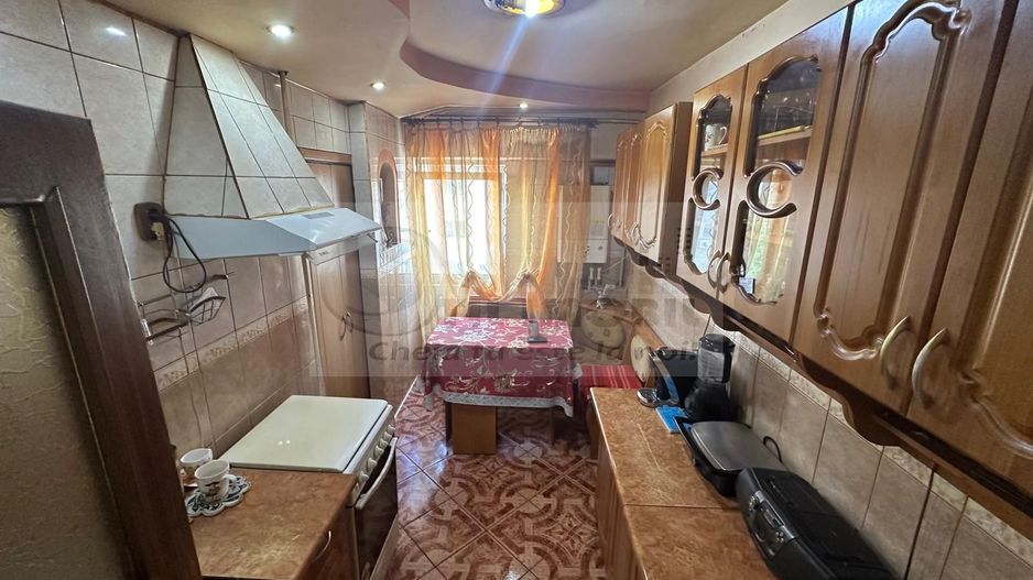 Apartament 3 camere, decomandat – Pacurari ,81 mp, 145000 € - Poză 5