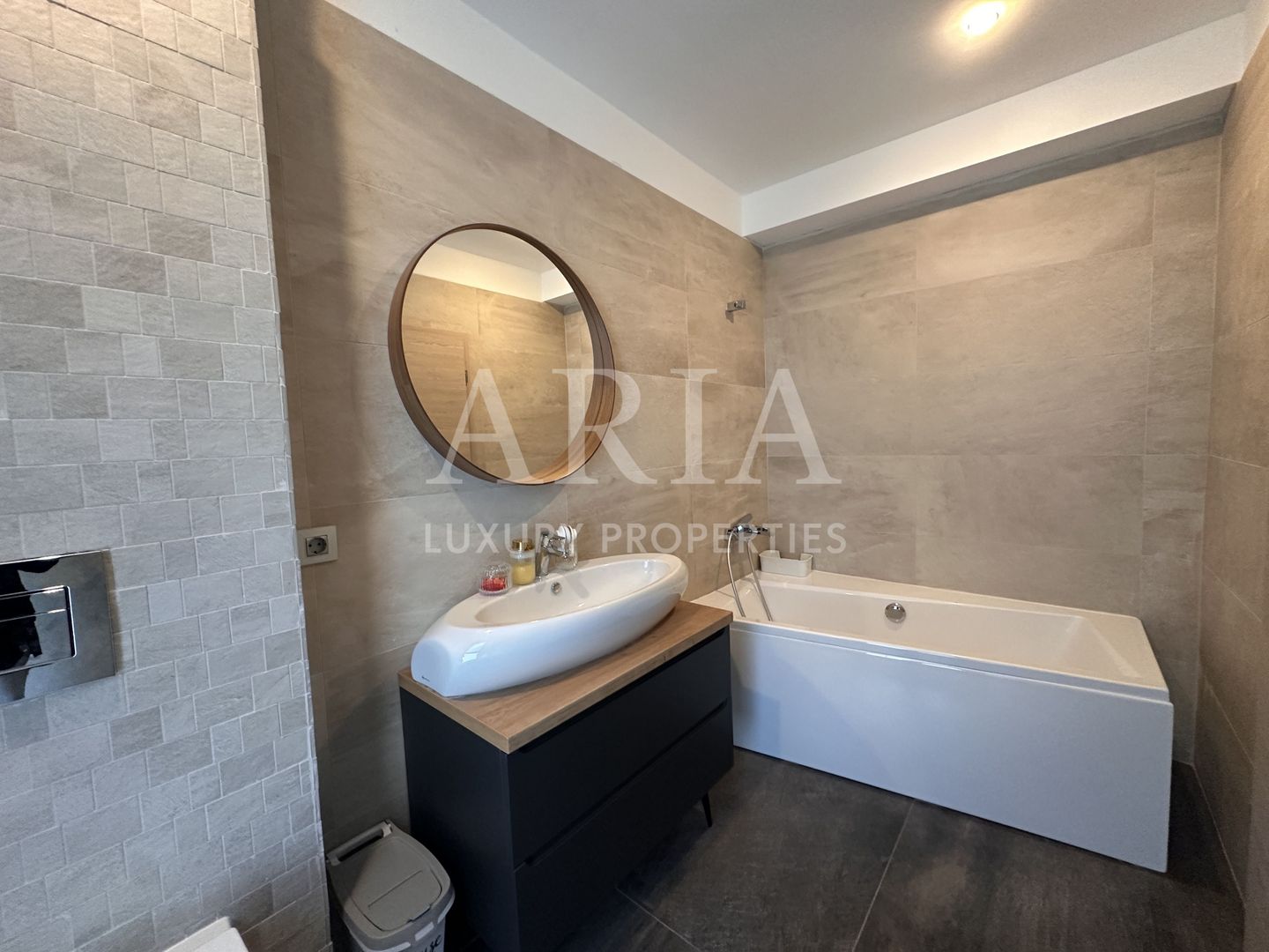 Vila moderna Jolie Ville - Iancu Nicolae - Pipera - Poză 15