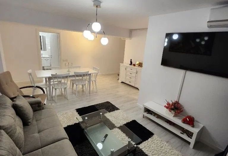 apartament 3 camere Splaiul Unirii - Poză 14