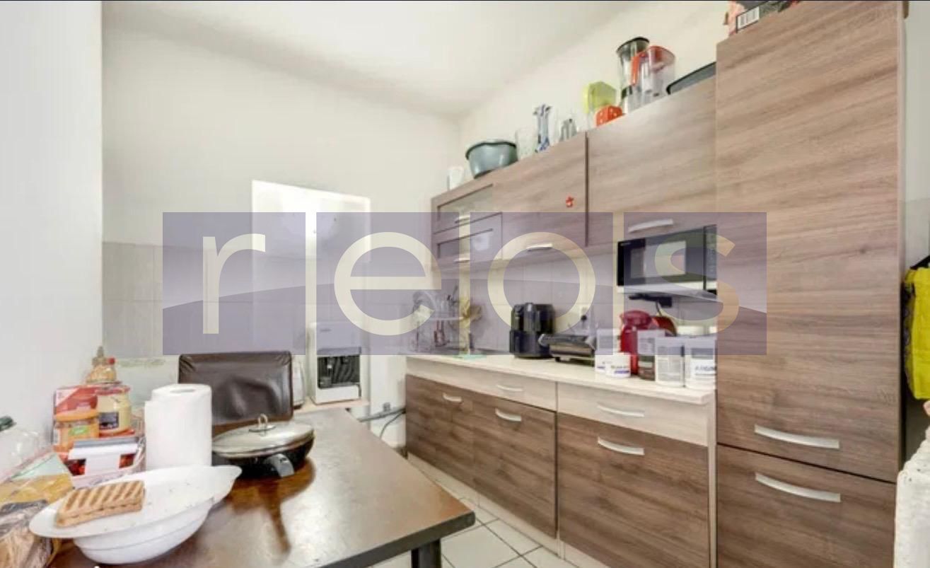 CASA  8 CAMERE | ZONA  STEFAN CEL MARE - Poză 4