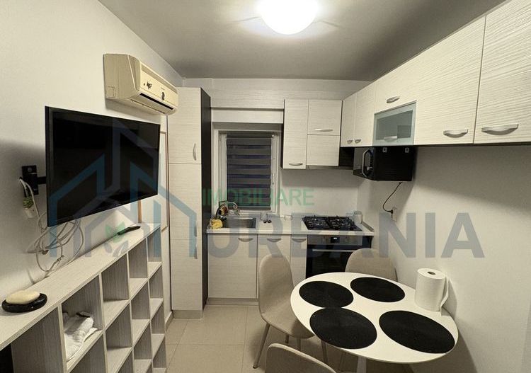 Inchiriez apartament 2 camere  modern si dotat baza 3 - Poză 2